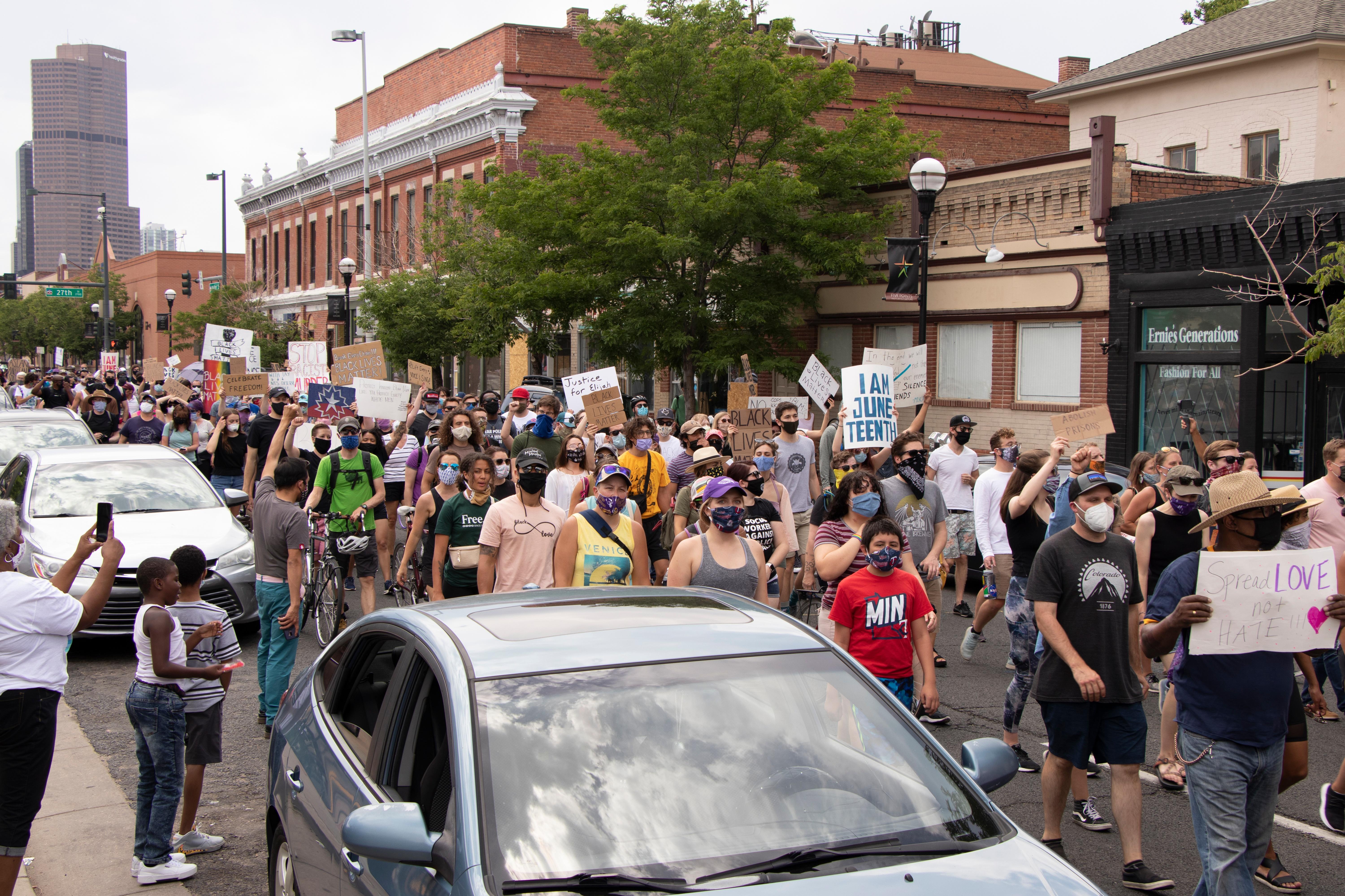 Photos Parade in Five Points